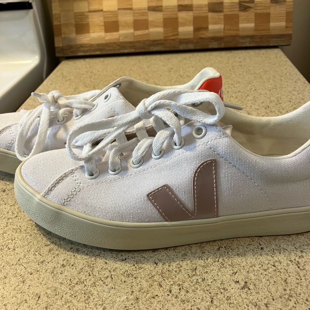 Veja Women's White and Beige Sneakers size 61/2